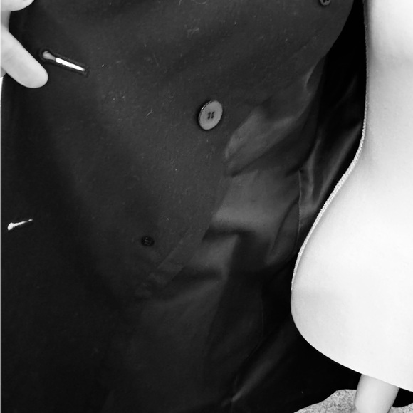 London Fog Women’s Classic Double-Breasted Black Trench Coat - Picture 7 of 12